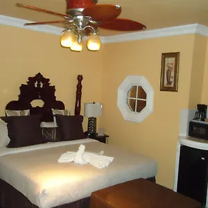 Bed & Breakfast Cas, Falmouth