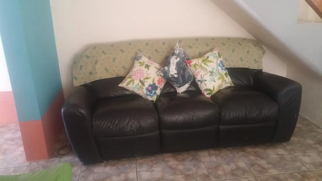 G&R Guesthouse Falmouth Jamaica